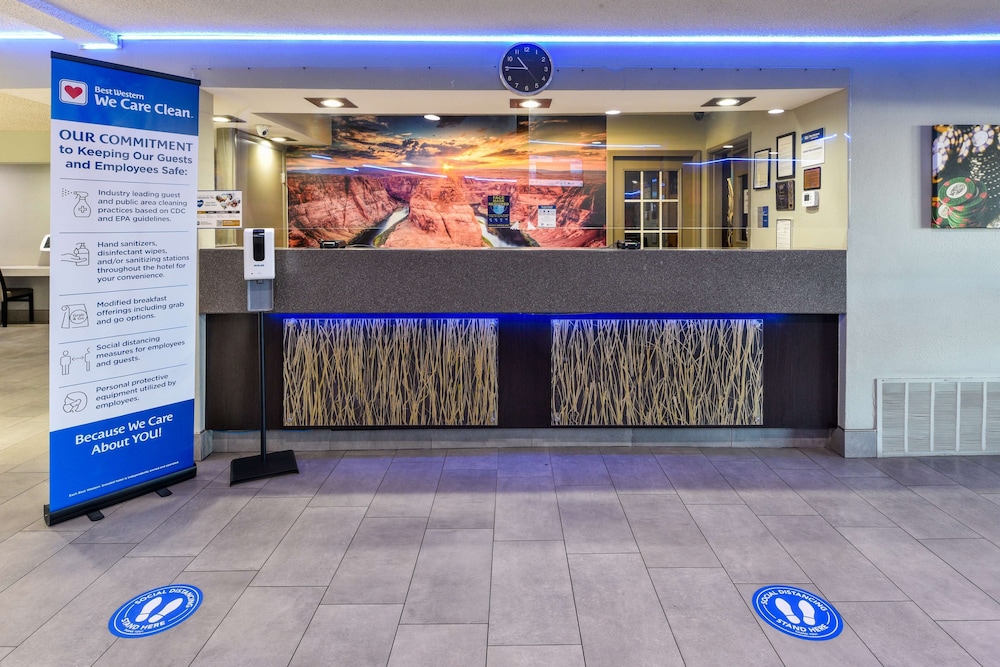 Lobby at Best Western McCarran Inn, LAS VEGAS - NV