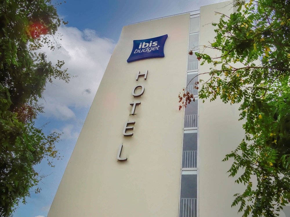 Ibis Budget Bordeaux Centre Gare Saint Jean 42/72