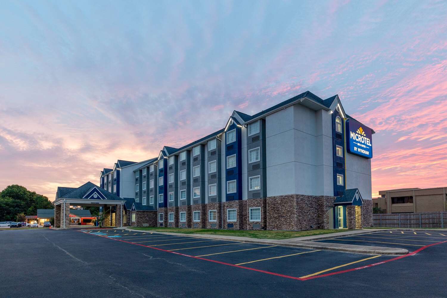 Microtel Inn and Suites by Wyndham Bossier City 32/46