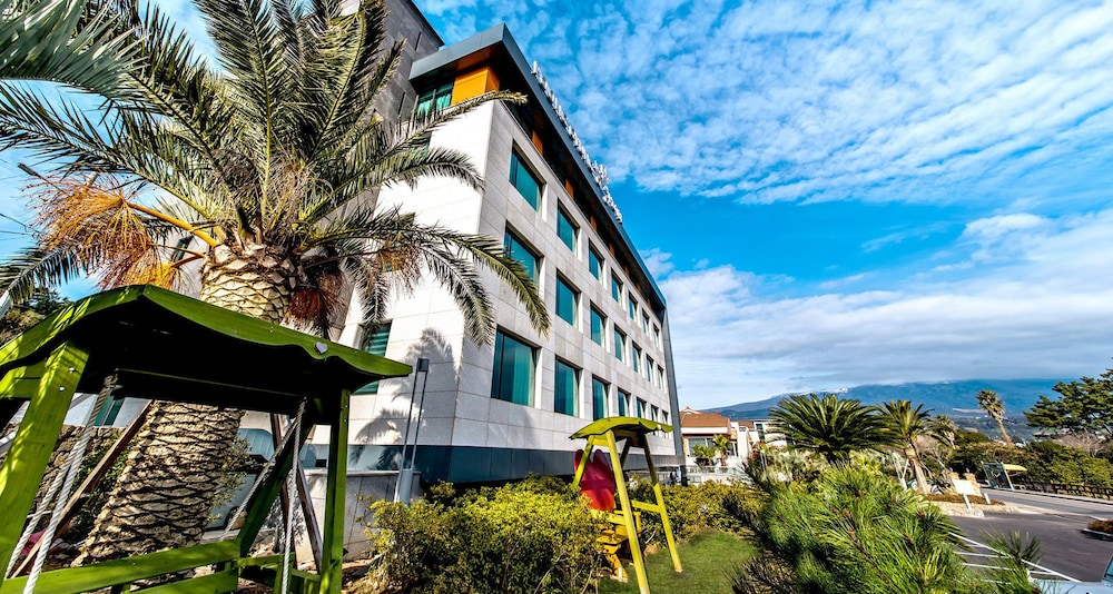 Poong Gyung Hotel 5/32