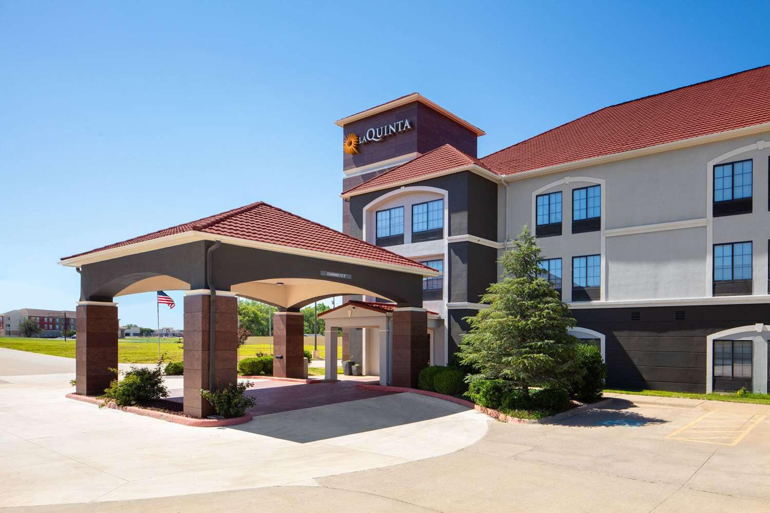 La Quinta Inn And Suites By Wyndham Woodward 27/31