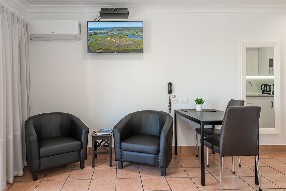 Anchor Motel Noosa 45/57