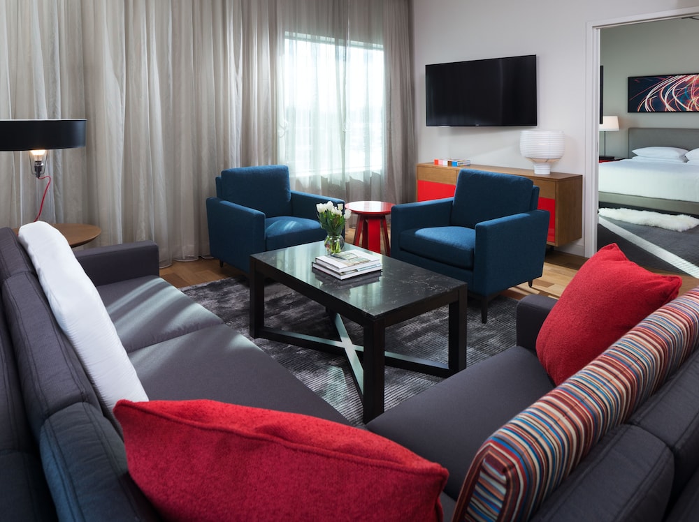 Hyatt Regency Bloomington Minneapolis 45/72