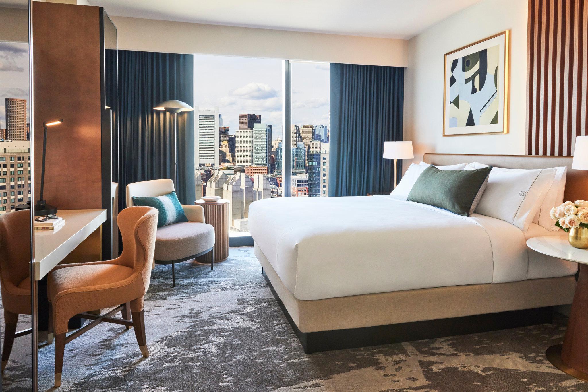 Suite, King Bed