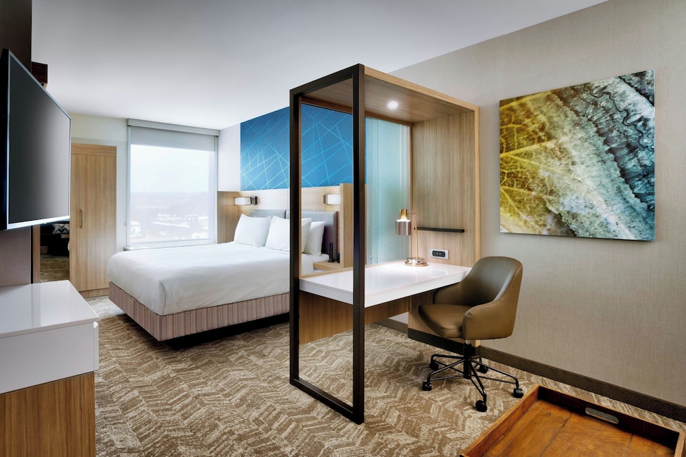 جناح بسرير كينج مع سرير سحّاب إضافي، SpringHill Suites by Marriott Cottonwood 2/7