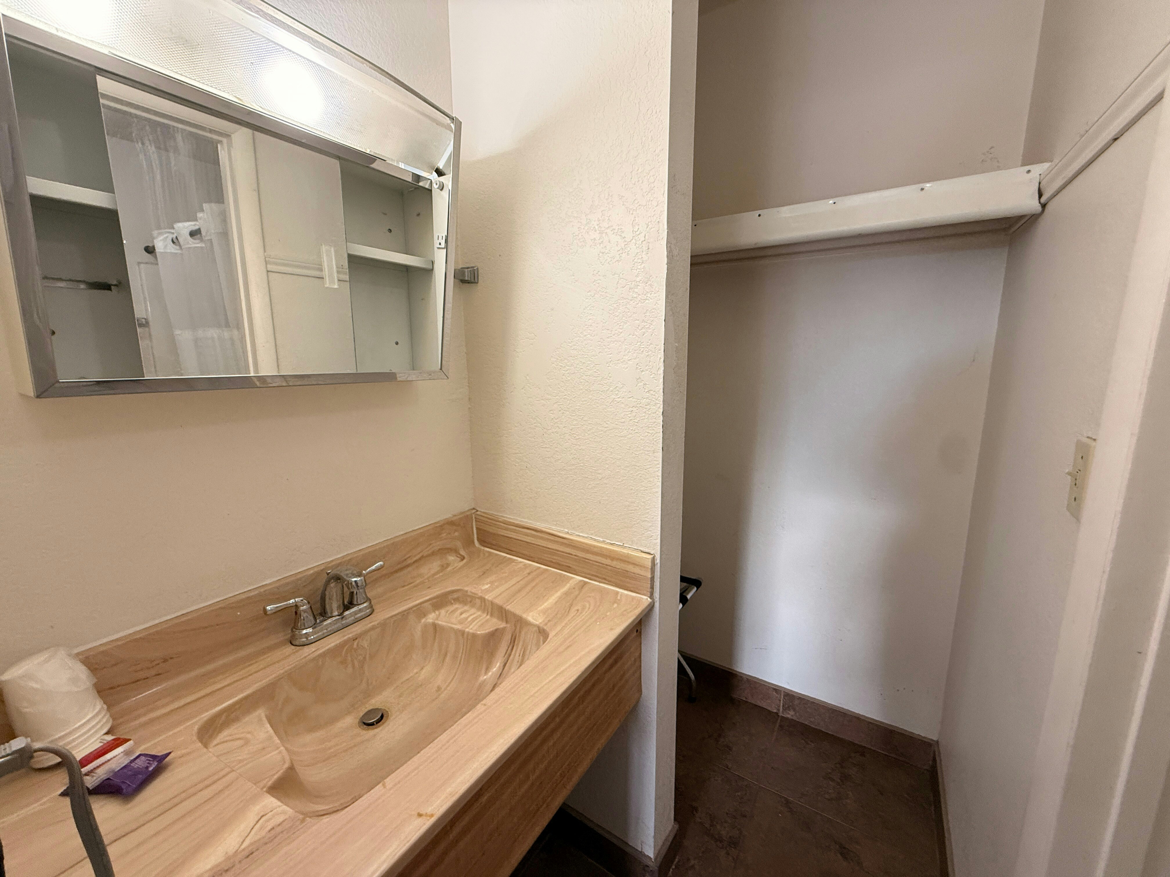 Del Rio Hotel O near Mesa Downtown 41/43