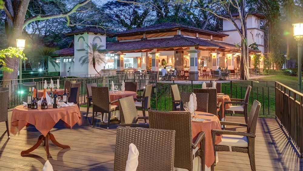 CC Beach Front Papagayo All Inclusive 63/78