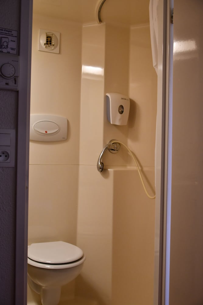 Hotel Premiere Classe Nevers - Varennes Vauzelles 12/31