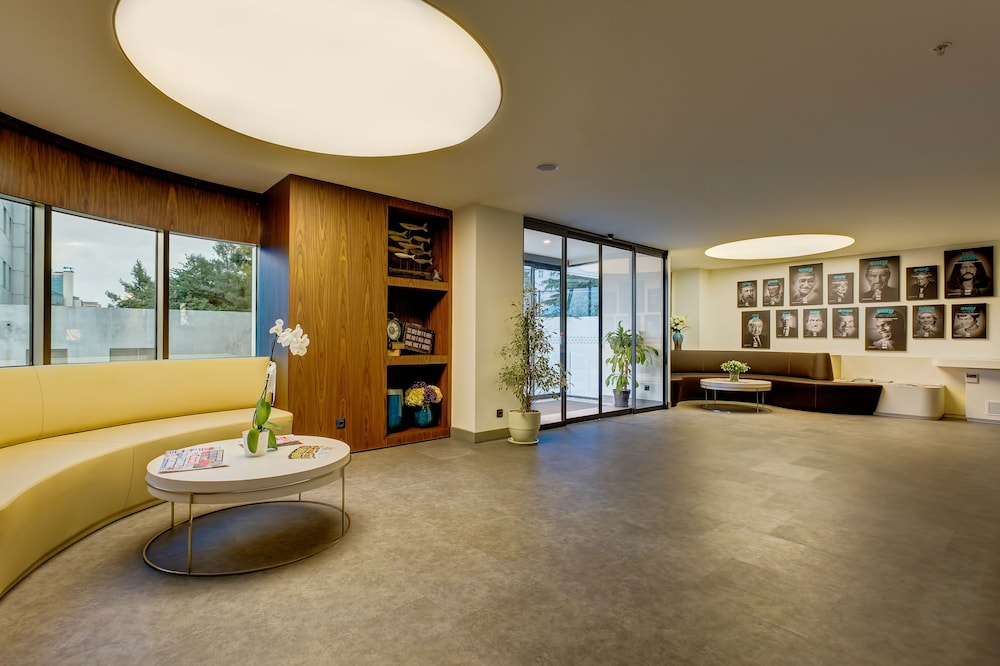Plus Hotel Bostanci Atasehir 43/63