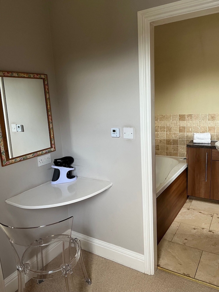 Newsham Grange Farm Bed and Breakfast 35/36