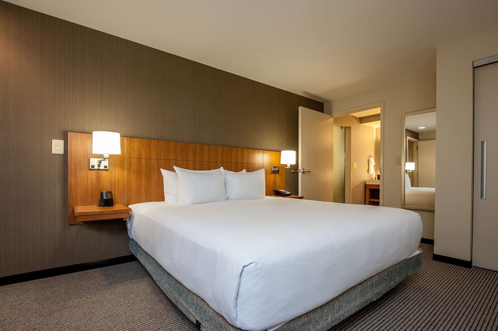 HYATT PLACE BOWLING GREEN 12/73