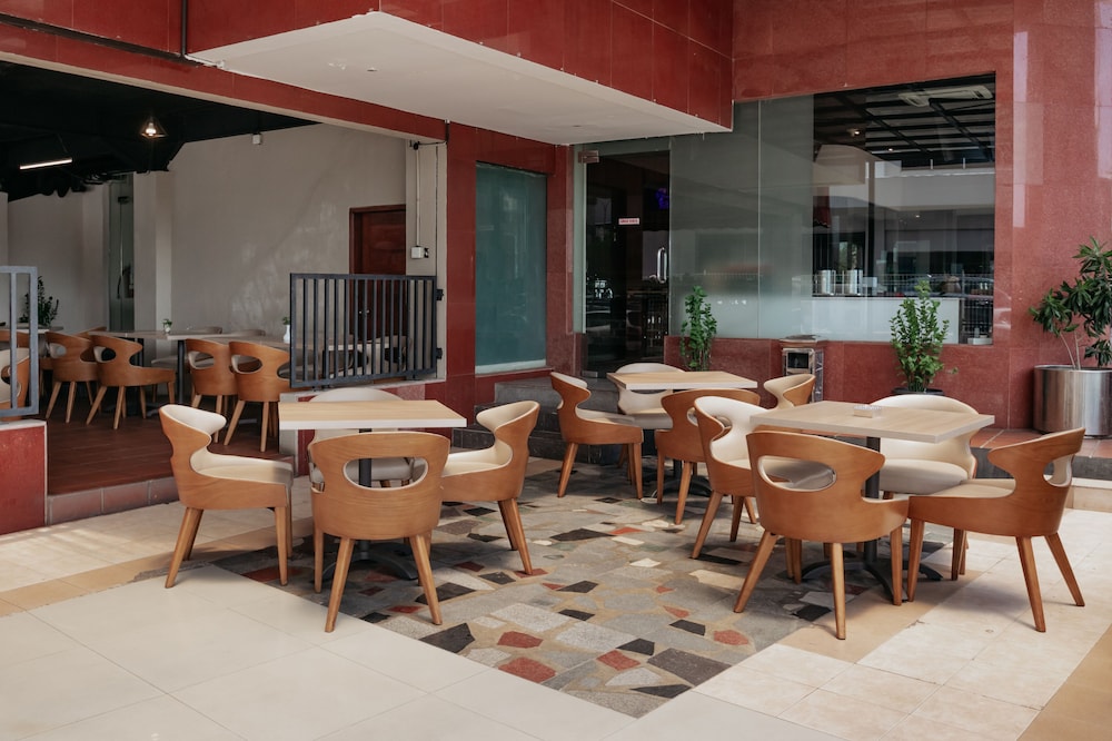 Swiss Belinn Baloi Batam 54/63