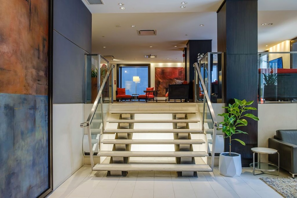 ARC The Hotel Ottawa 4/47