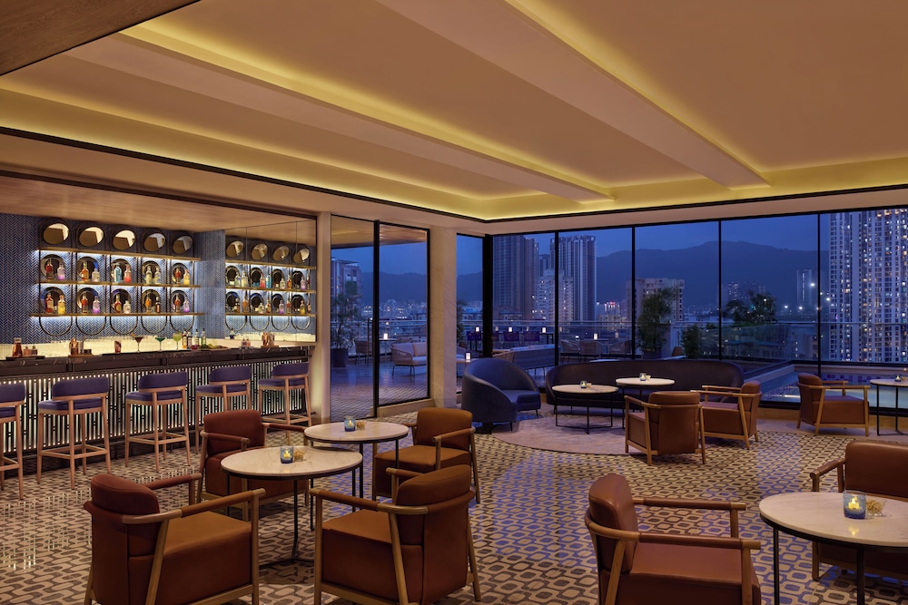 Vivanta Thane LBS Road 26/36
