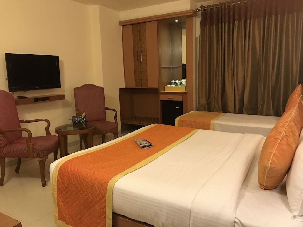Hotel Southern 6/44