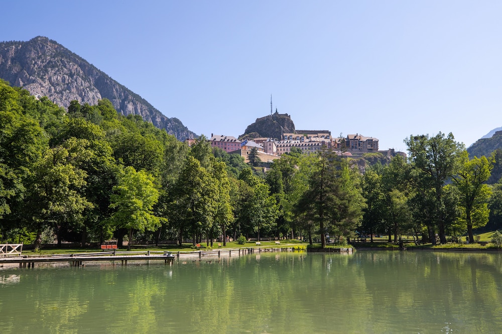 SOWELL Hotels Le Parc & Spa 63/69