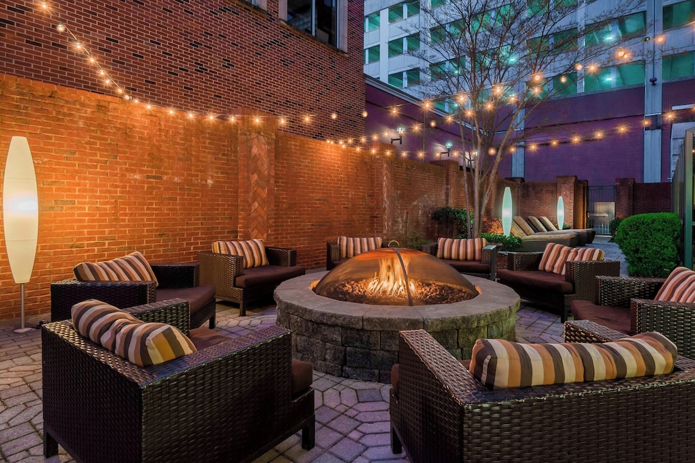 Courtyard By Marriott Chattanooga Downtown 30/50