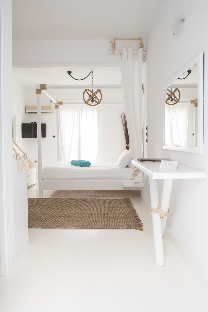 Paros Palace 25/76