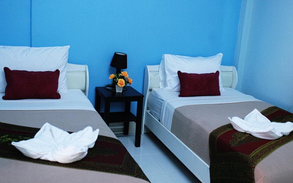 Mixay Paradise Hotel 29/78