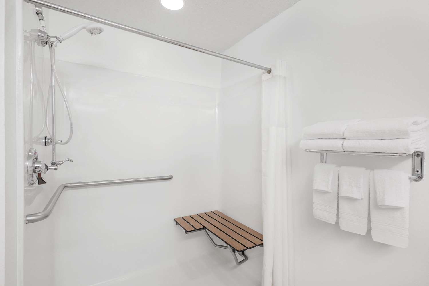 Microtel Inn & Suites By Wyndham Hamburg 19/19