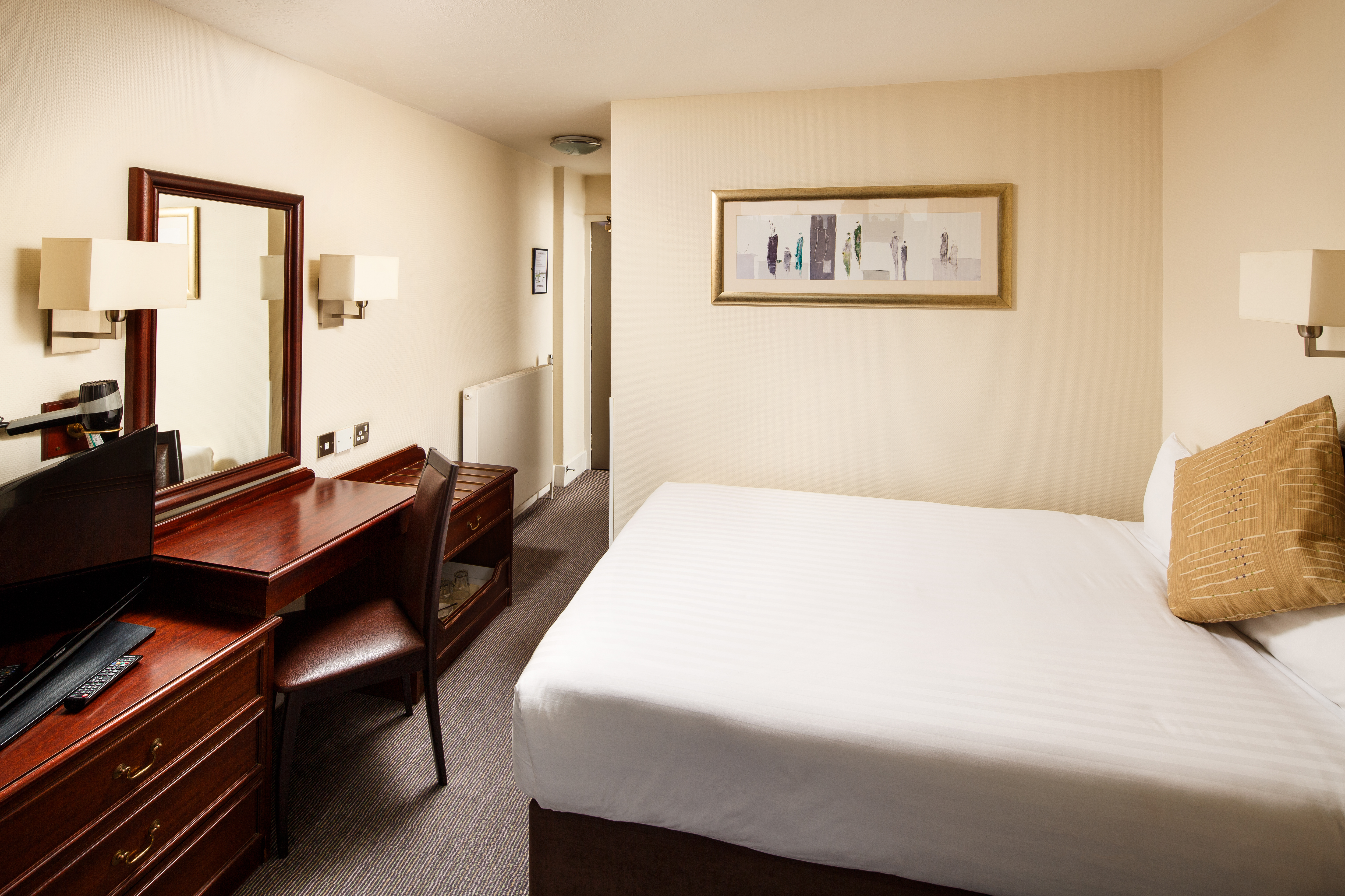 Room at Mount Royal Hotel Edinburgh by The Unlimited Collection, EDINBURGH