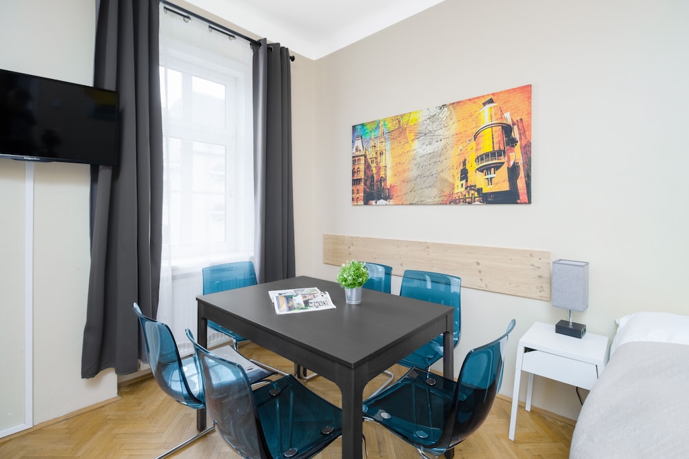 Checkvienna - Apartment Familienplatz 33/50