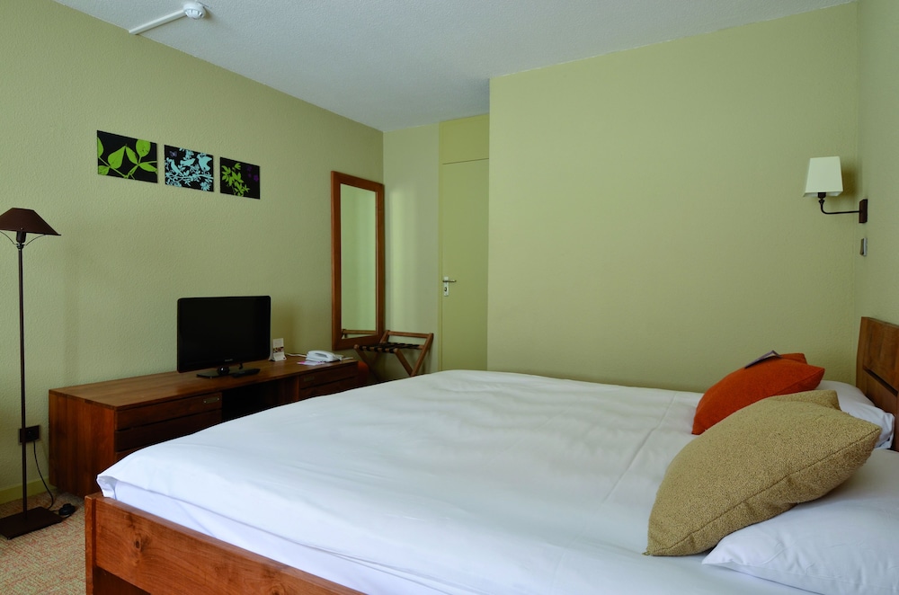 Hotel Vacances Bleues Belle Plagne 16/50