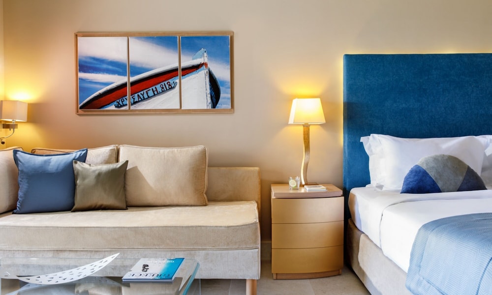 Junior Suite Deluxe Private Pool