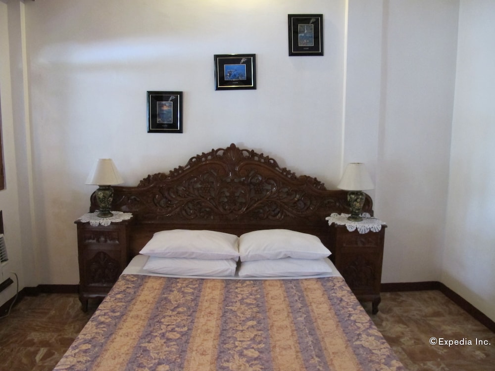 Blue Crystal Beach Resort 13/50