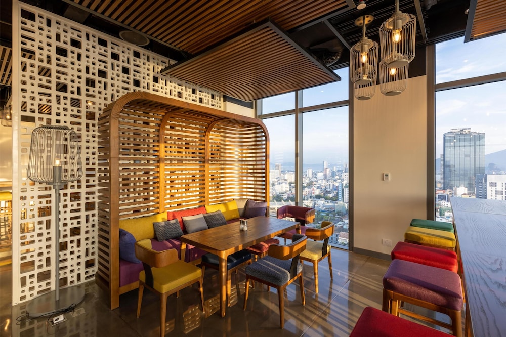 Wink Hotel Da Nang Centre 32/50