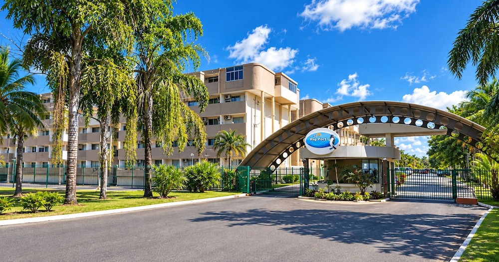 Bay Park Resort 59/64