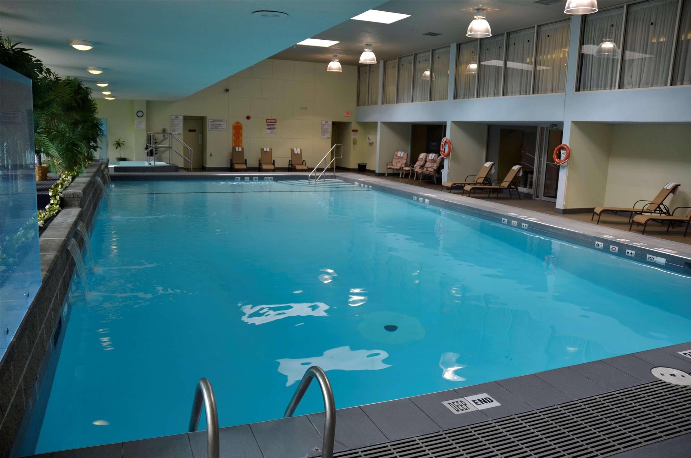 Radisson Hotel Sudbury, ON 20/54