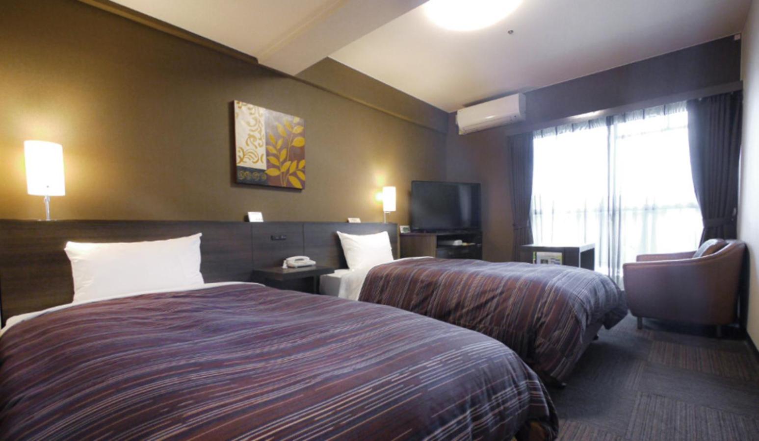 Superior, Single Bed, East Wing