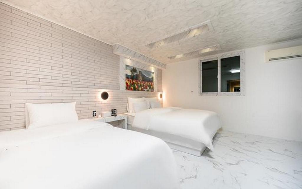 Gyeongju Yes Unmanned Hotel 13/51