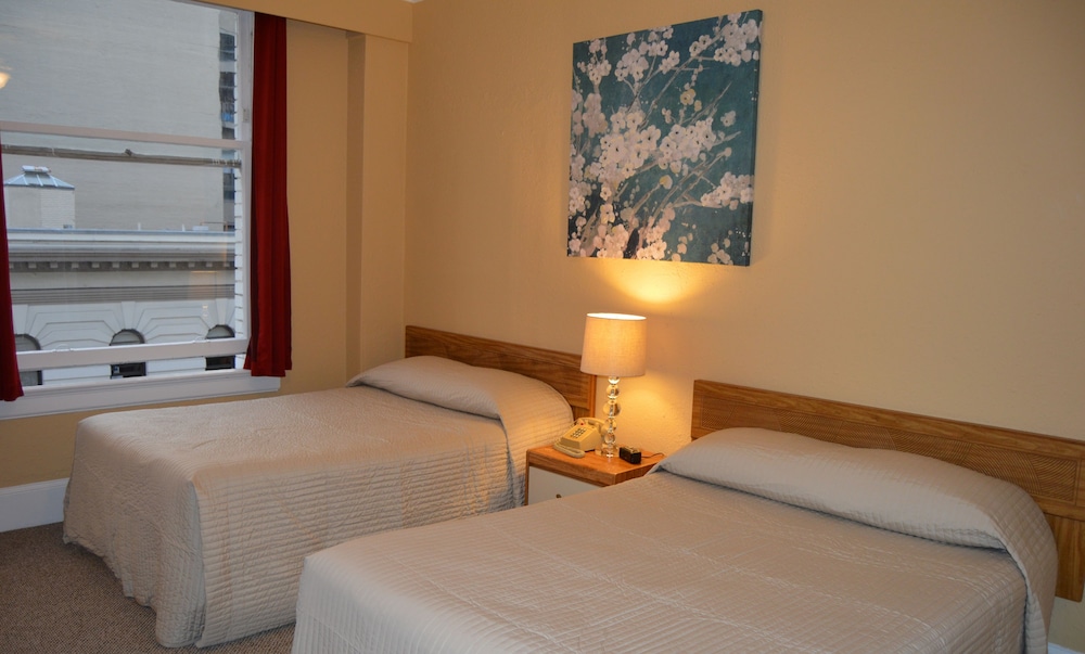 SF Plaza Hotel 9/26