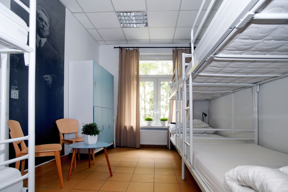 WARSAW HOSTEL CENTRUM 26/73