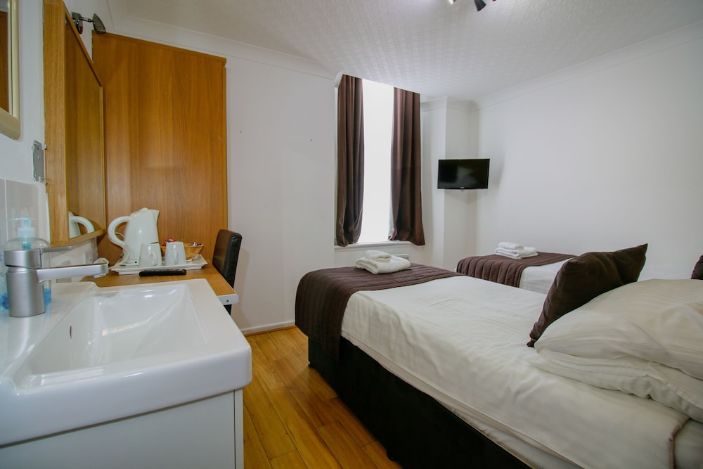 Charing Cross Guest House 19/62