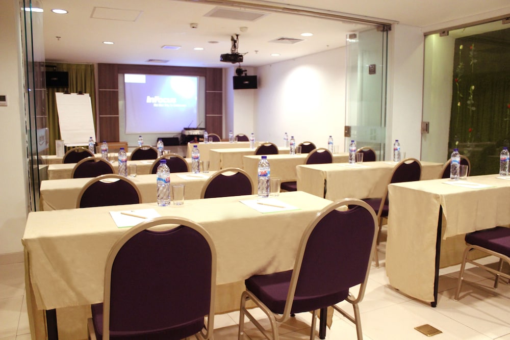 Heef Hotel Pasar Baru Powered by Archipelago 59/63