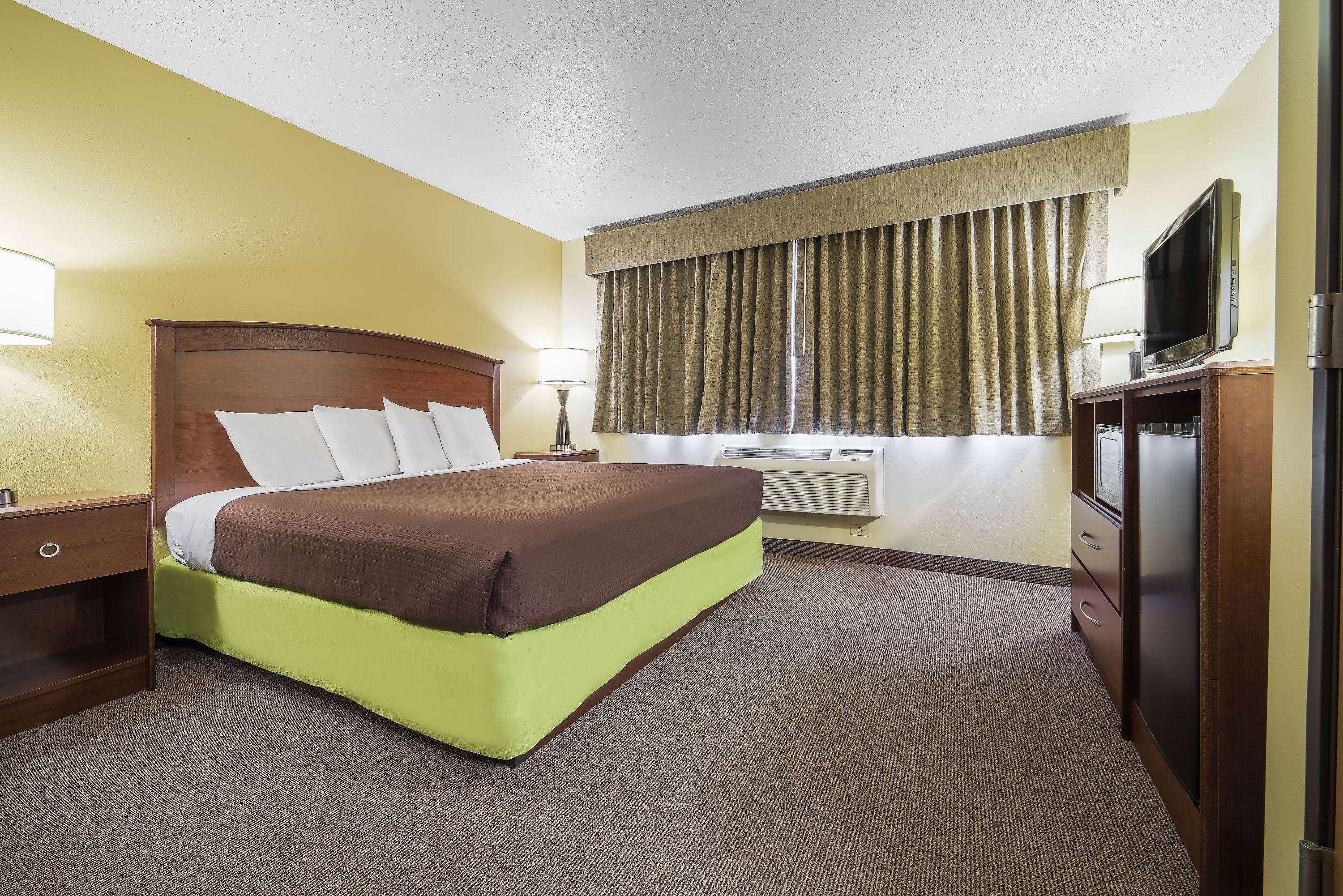 Deluxe, Suite, King Bed