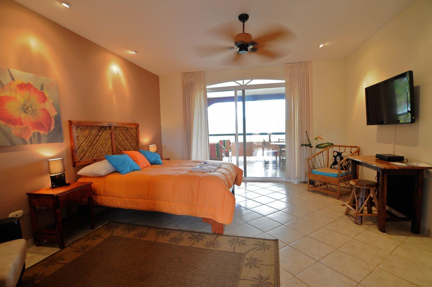 Suite, Beach Front