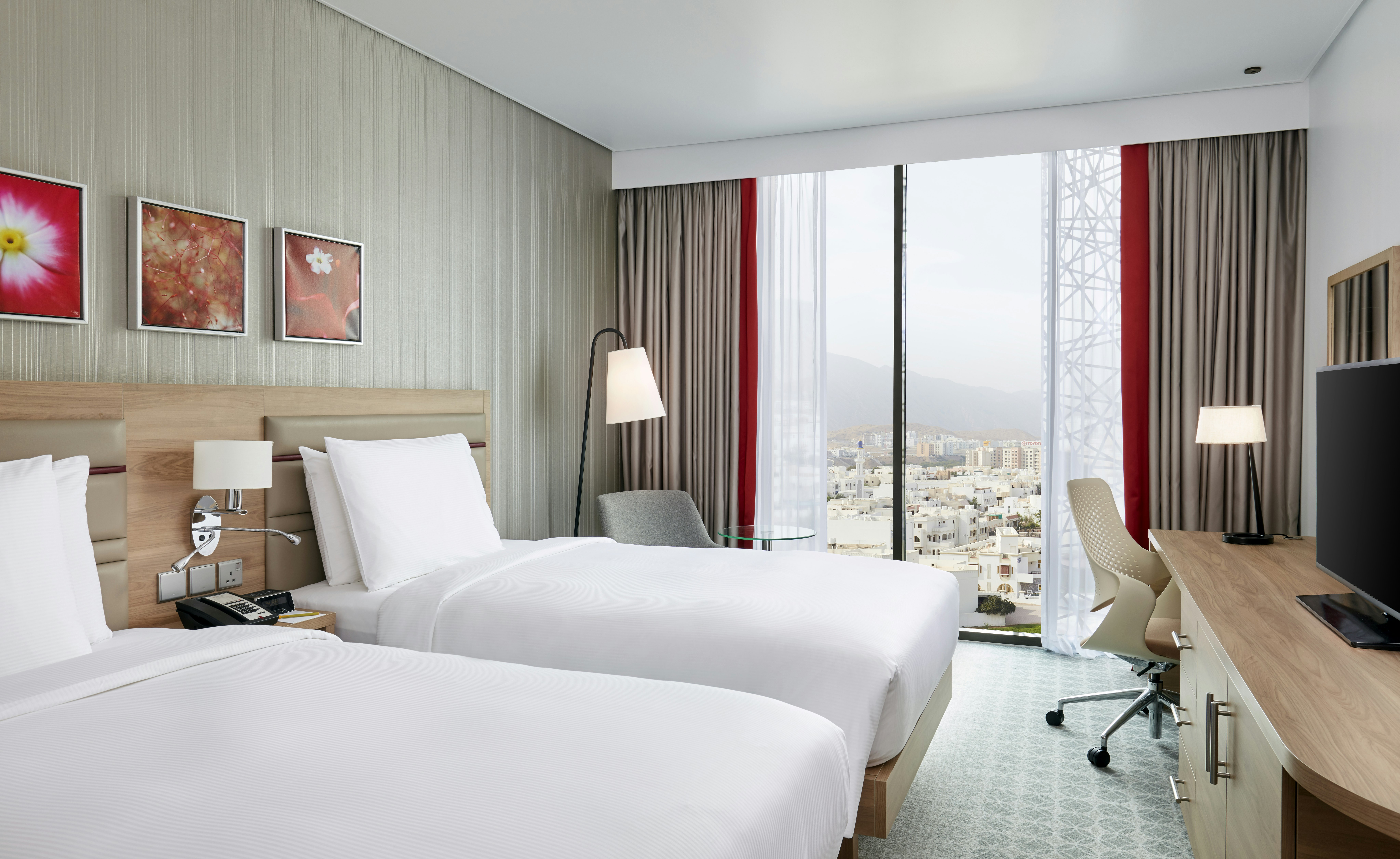 ROOM, TWIN BEDS