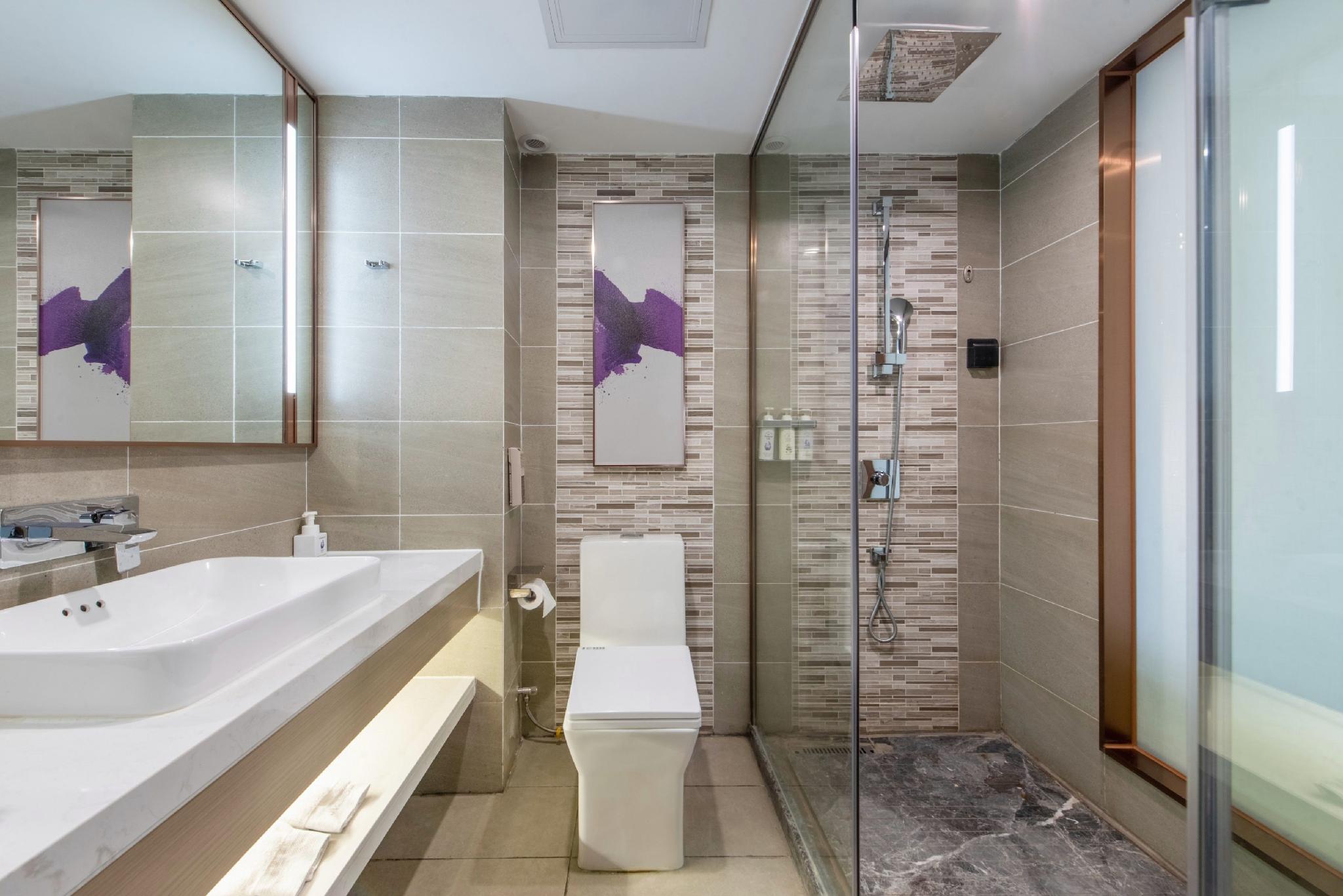 Lavande Hotel (Zhuhai Doumen Xinqing Science Park Branch) 57/58