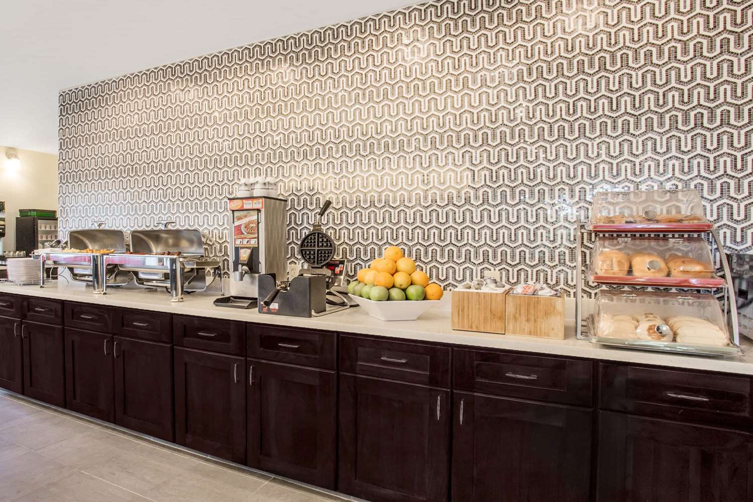 Hawthorn Suites By Wyndham Livermore Wine Country 43/43