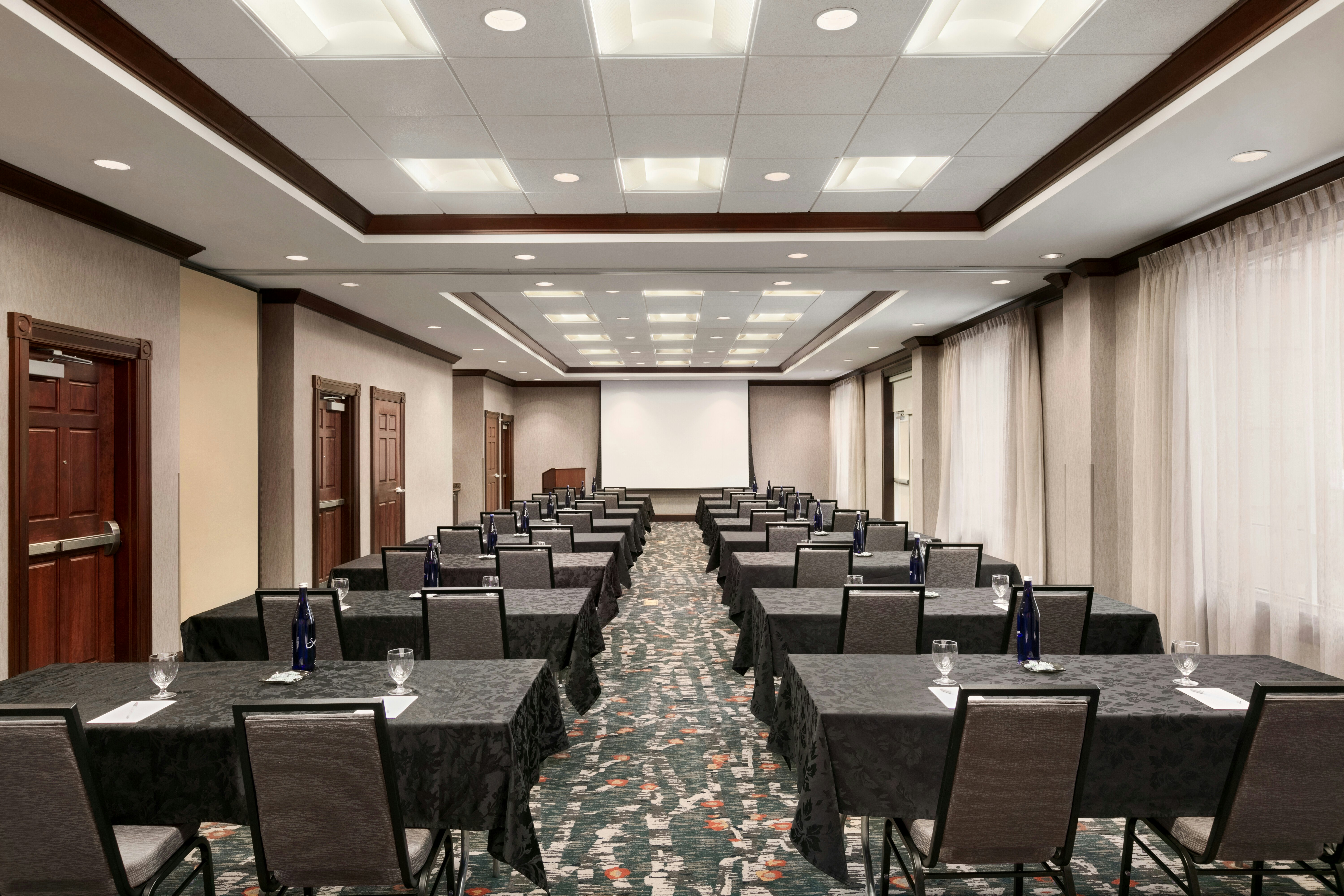 Hampton Inn And Suites Washington Dulles Interntnl Airport 32/42