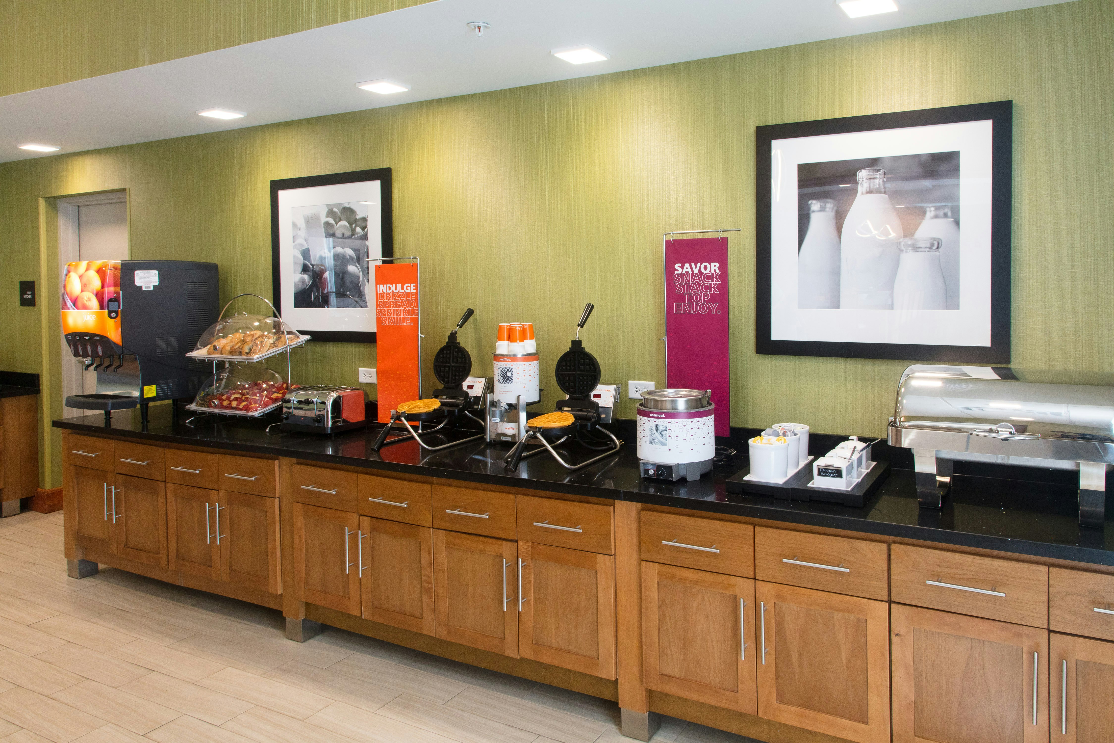 Hampton Inn Palatka 8/48