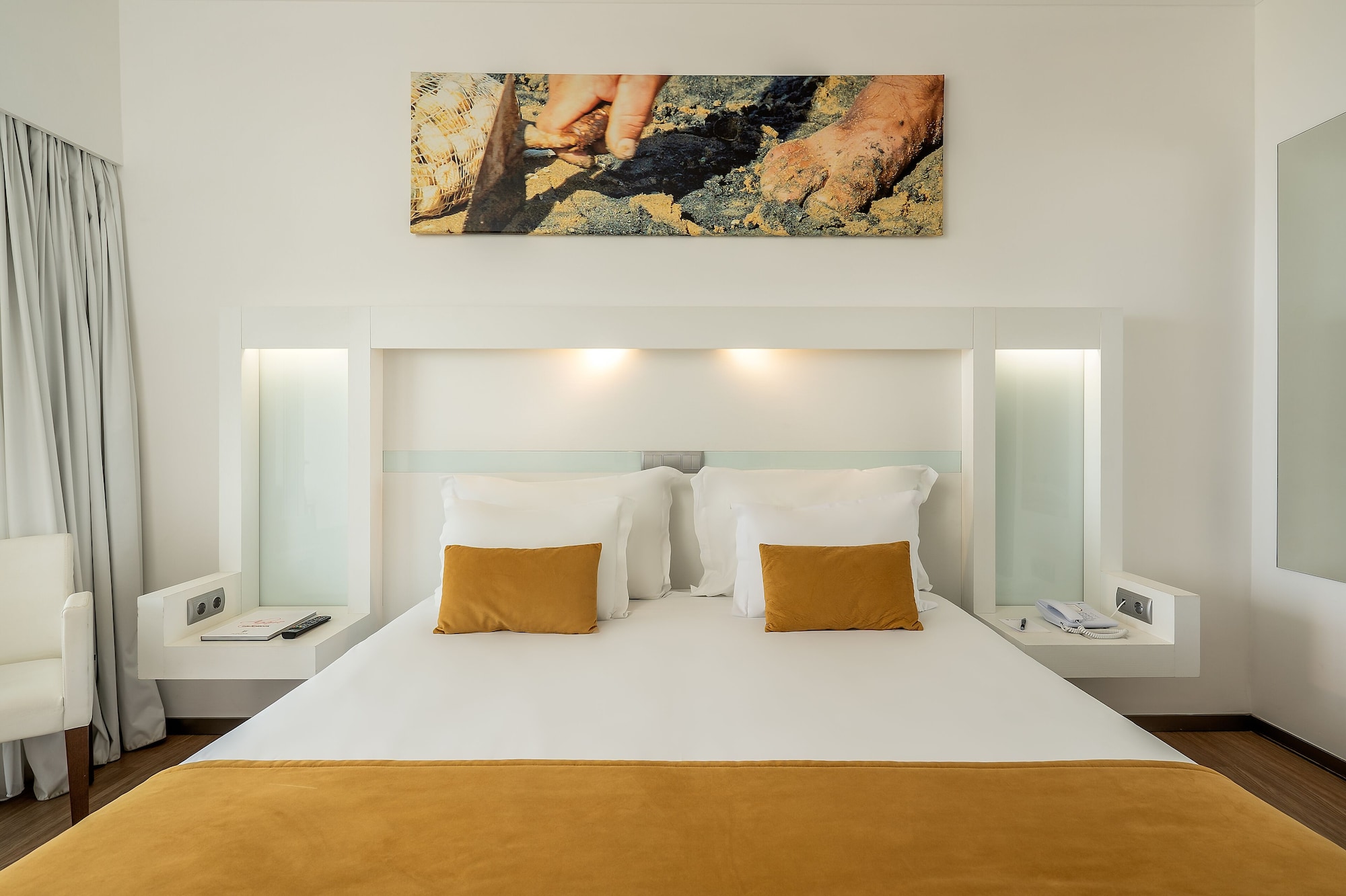 غرفة ديلوكس بسرير كوين بإطلالة على البحر، Jupiter Algarve Hotel 4/7