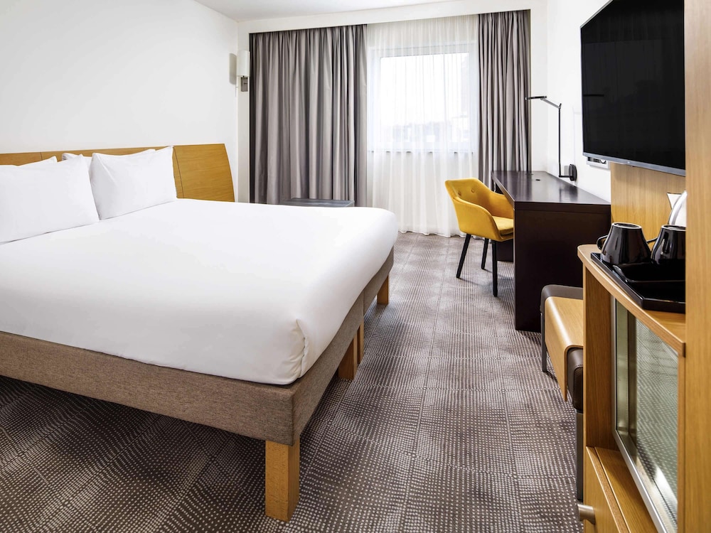 NOVOTEL LONDON GREENWICH 20/65