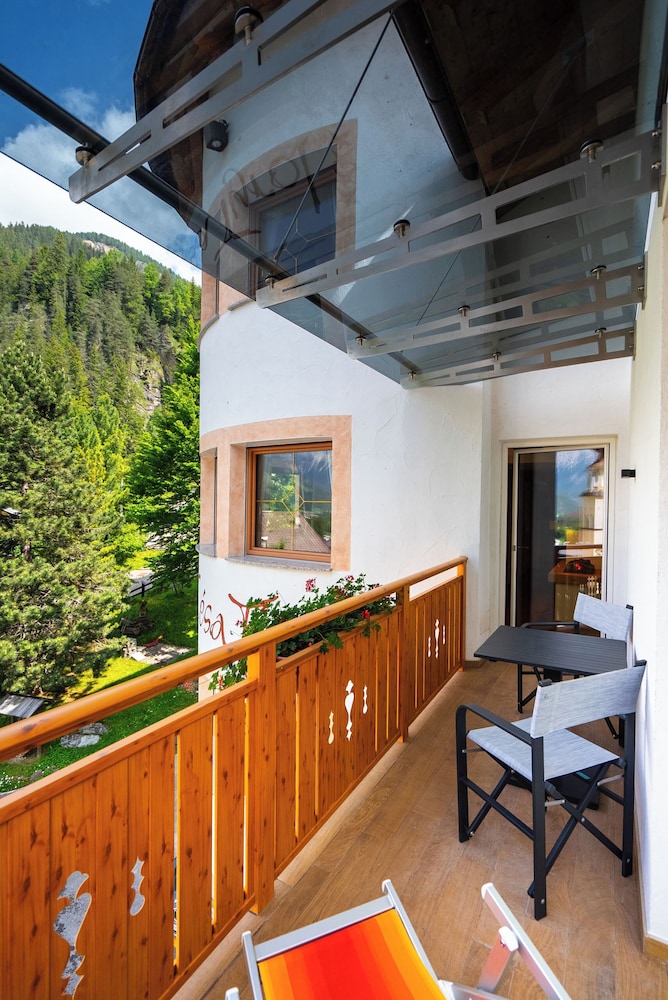 Hotel Cesa Tyrol 7/71