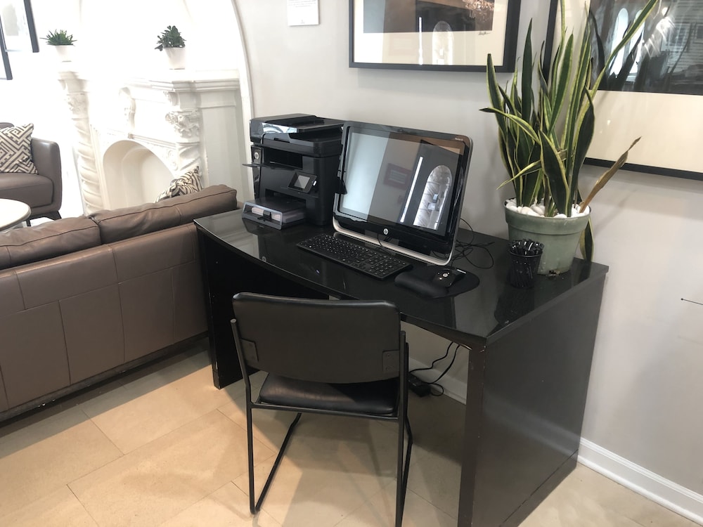 Hotel Chicago West Loop, SureStay Collection by Best Western 54/70