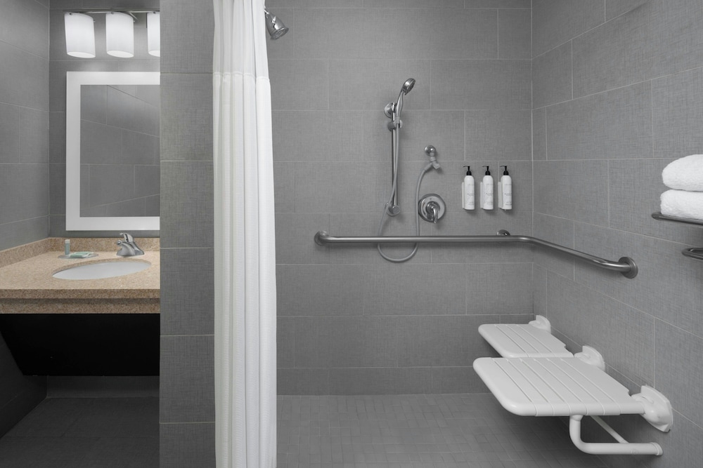 Towneplace Suites By Marriott Carlsbad 56/57
